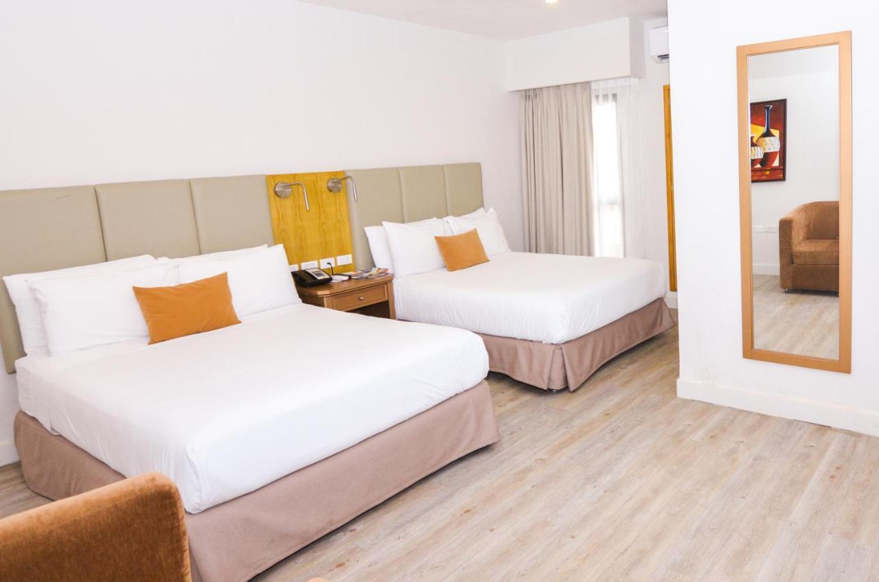 Hotel American Golf Barranquilla  Exterior photo